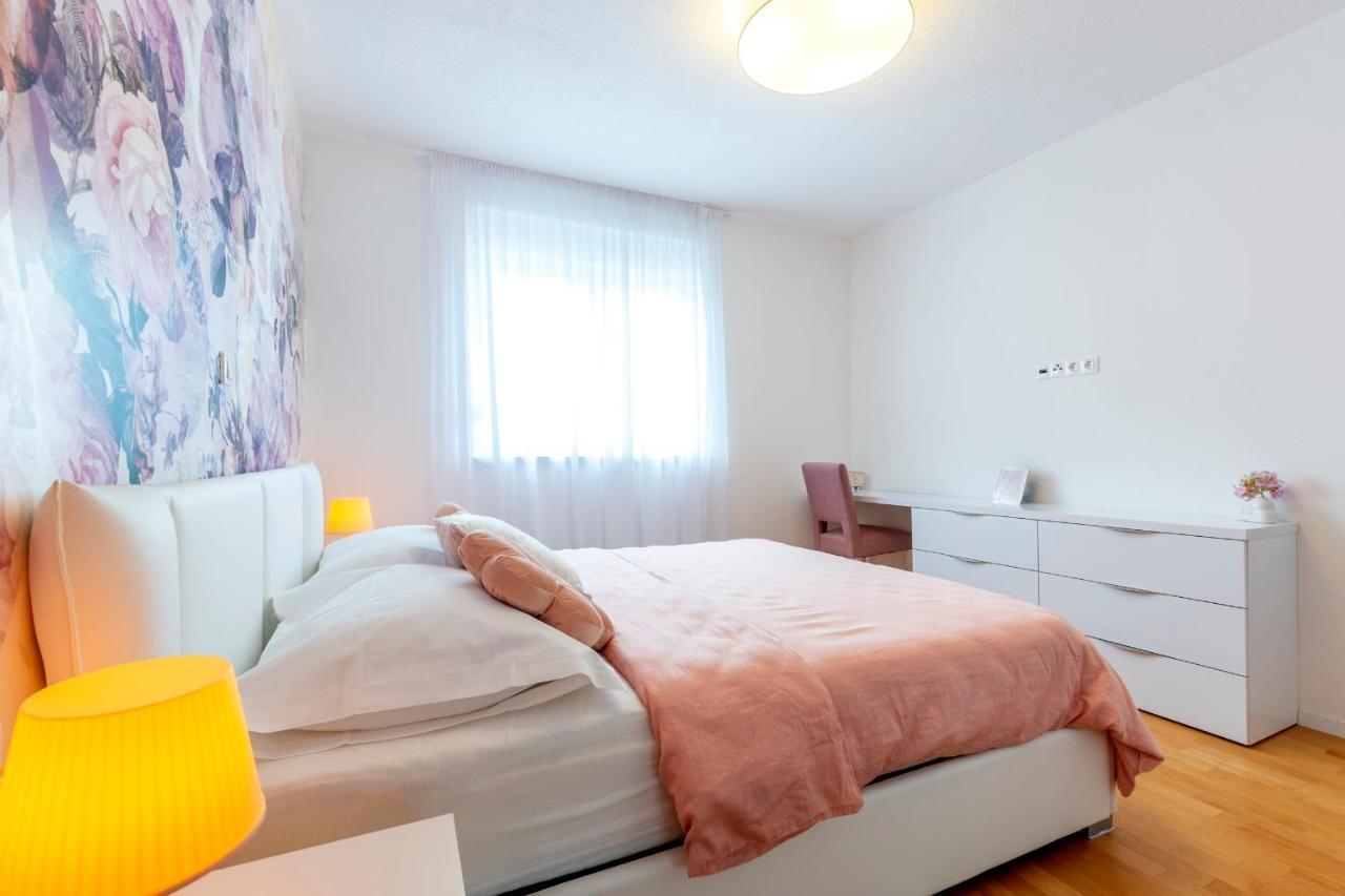 Apartma Rose *